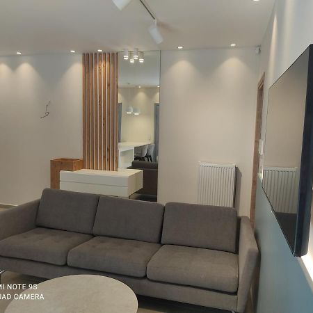 Blue Rose Luxury And Comfort Apartment At The Centre Of Preveza Esterno foto